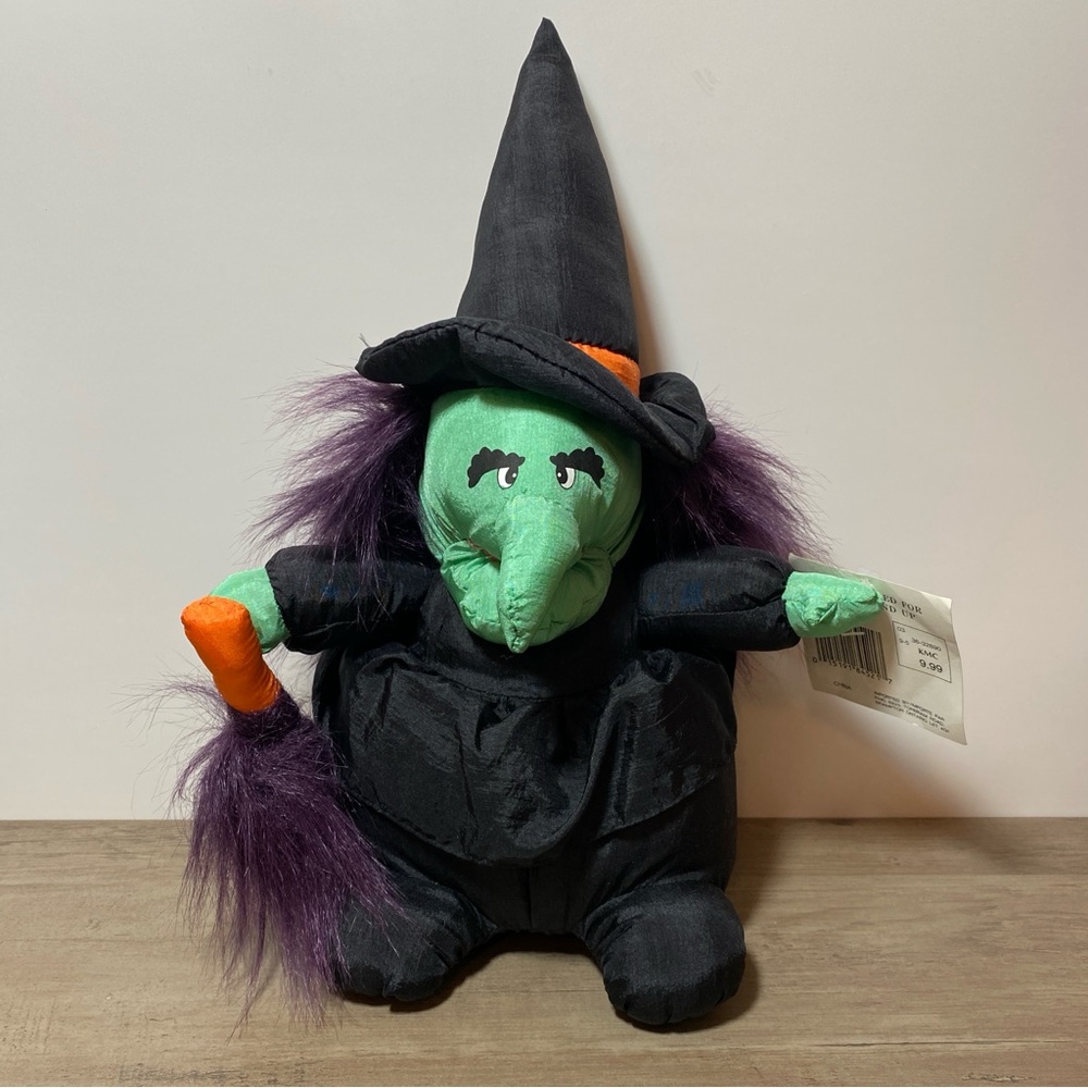Puffy Nylon Halloween Witch Plush Toy 1992